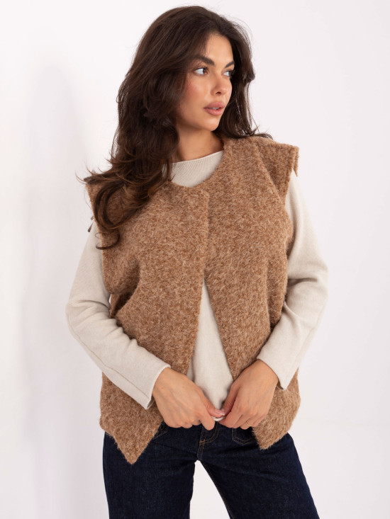 Brown knitted vest with pockets