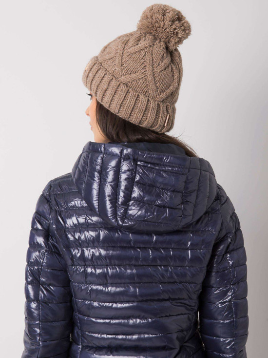 Winter hat in dark beige with lining