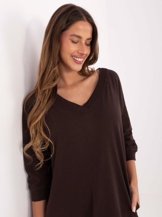 Brown cotton dress with 3/4 sleeves and V-neckline