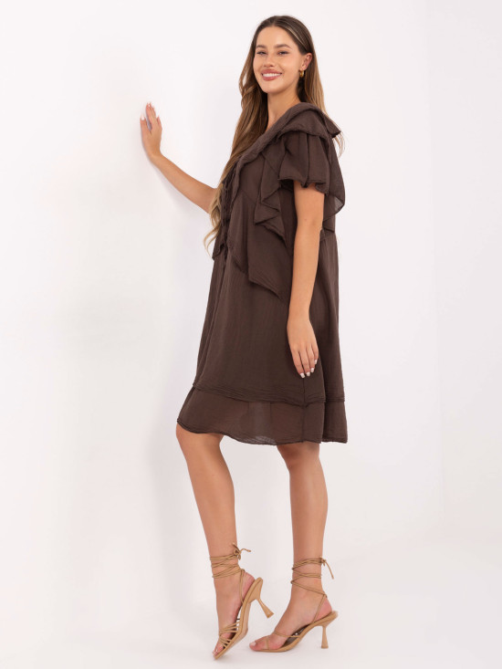 Oversize brown dress with short sleeves