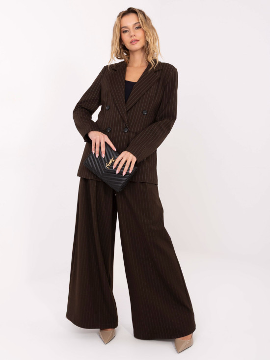 Elegant brown striped blazer