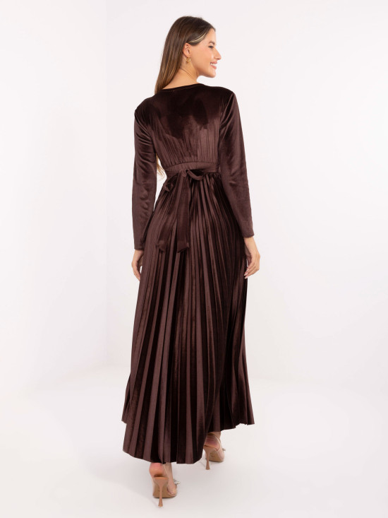 Elegant maxi dress with belt and sequins, brown