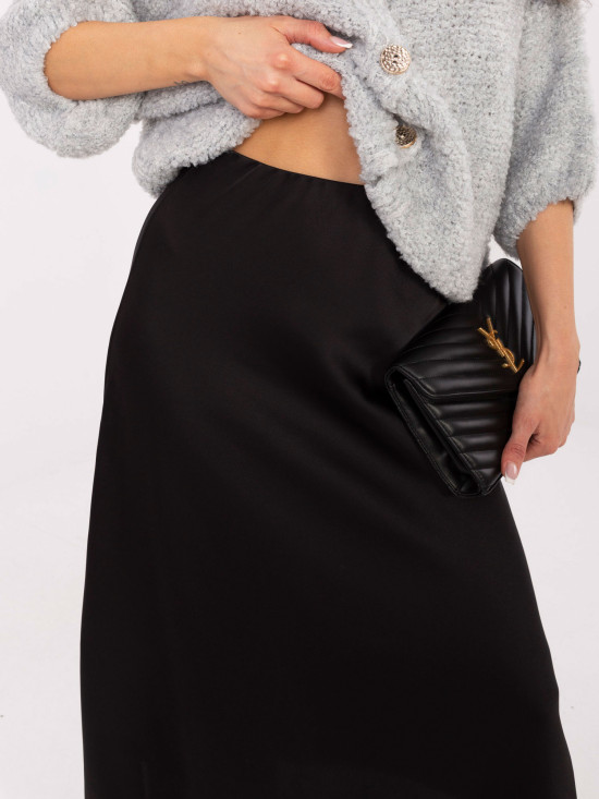 Black maxi skirt with lace