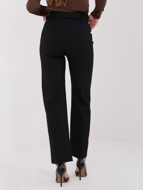 Elegant black straight-leg trousers with high waist and belt