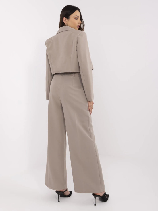 Beige women's set with long-sleeve blazer and wide-leg trousers