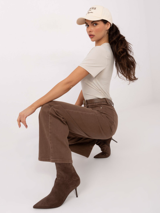 Beige smooth short-sleeve blouse