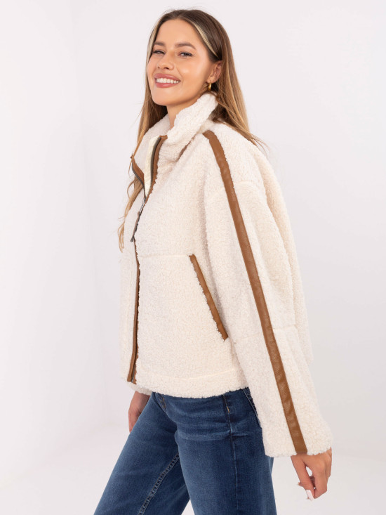 Short beige faux fur transitional jacket