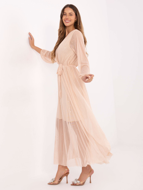 Beige maxi dress with belt and lining
