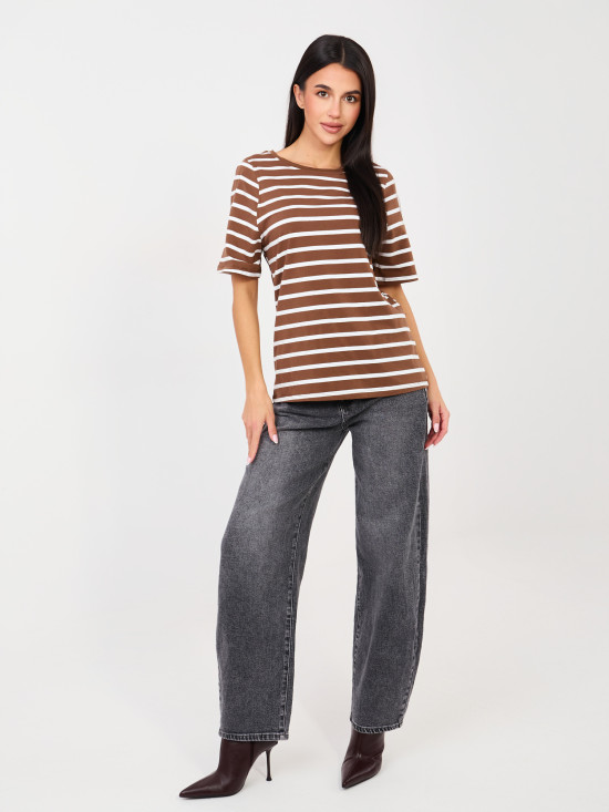 Beige striped short-sleeve t-shirt