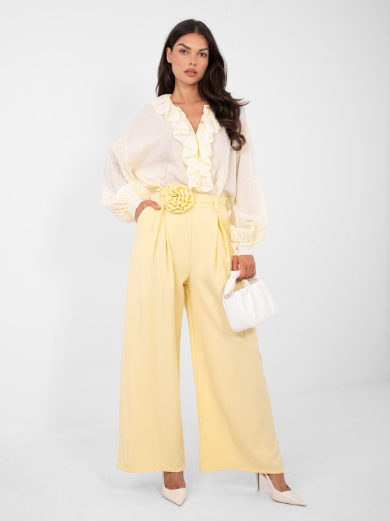 Elegant yellow wide-leg trousers with belt