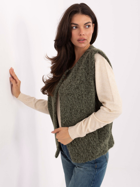 Stylish khaki knitted vest with pockets