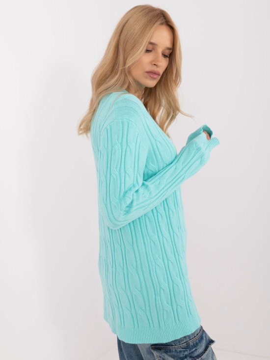 Mint knitted sweater with round neckline