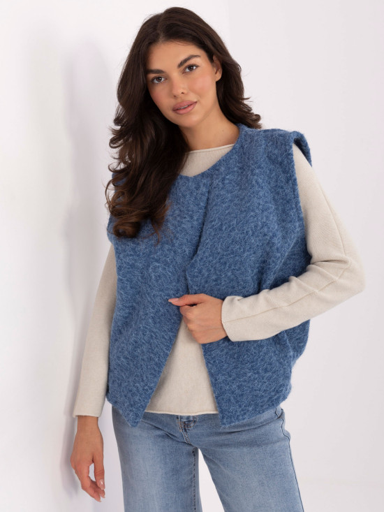 Blue knitted vest with pockets