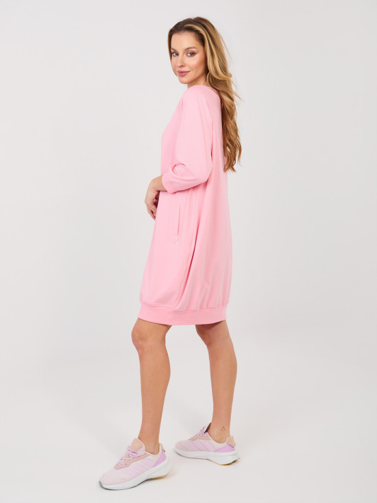 Pink cotton dress with 3/4 sleeves and V-neckline