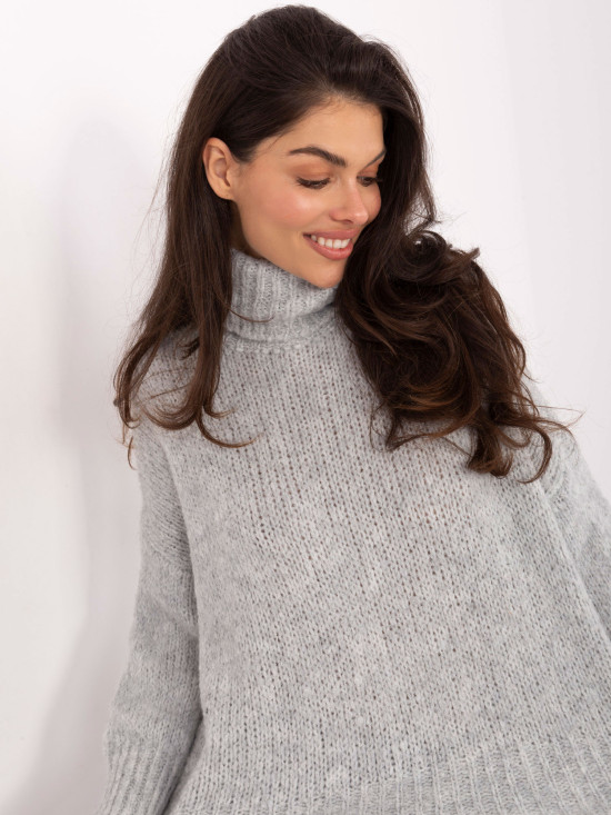 Grey turtleneck sweater with smooth pattern