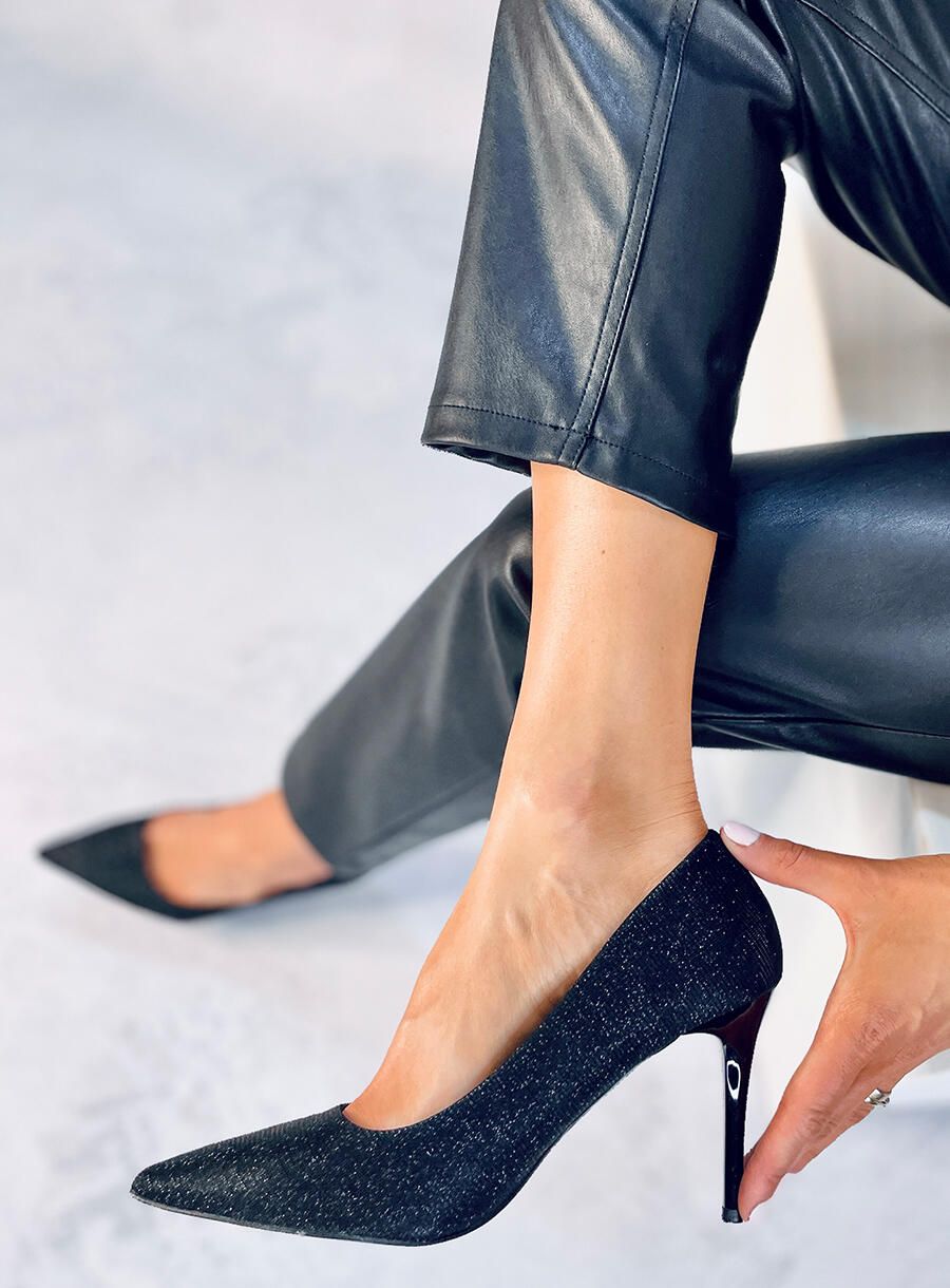 Black glitter pumps