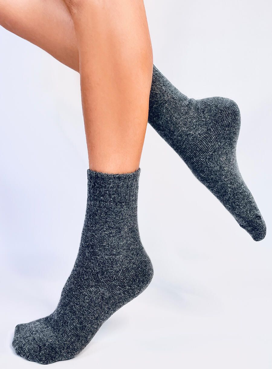 Dark grey woolen socks