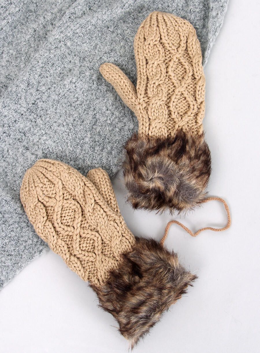 Beige mittens with knitted pattern