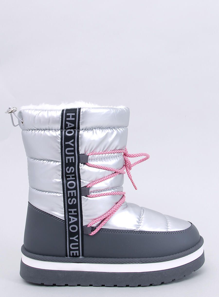 Winter snow boots with laces silver