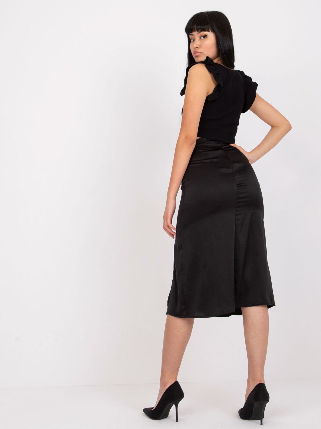 Elegant Black Midi Skirt