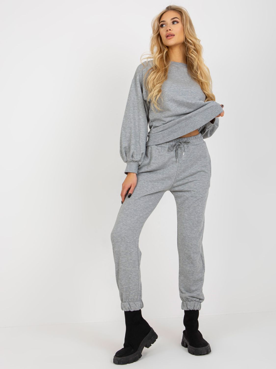 Gray Women's Casual Set with Sweatshirt and Pants