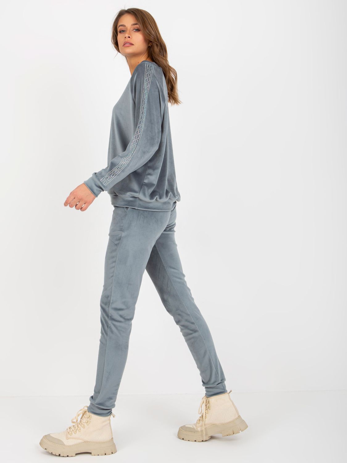 Women's Velour Set with Application