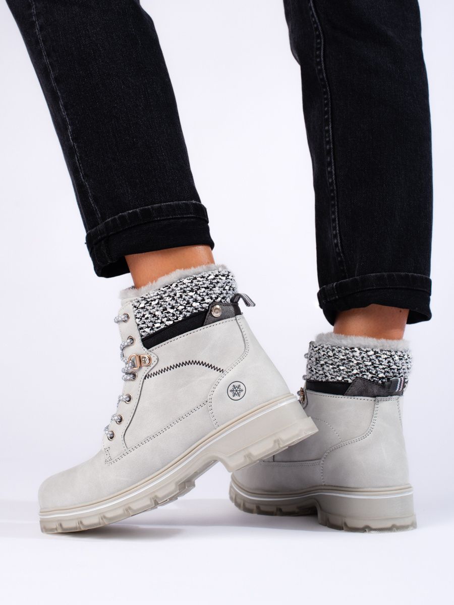 Grey insulated lace-up boots