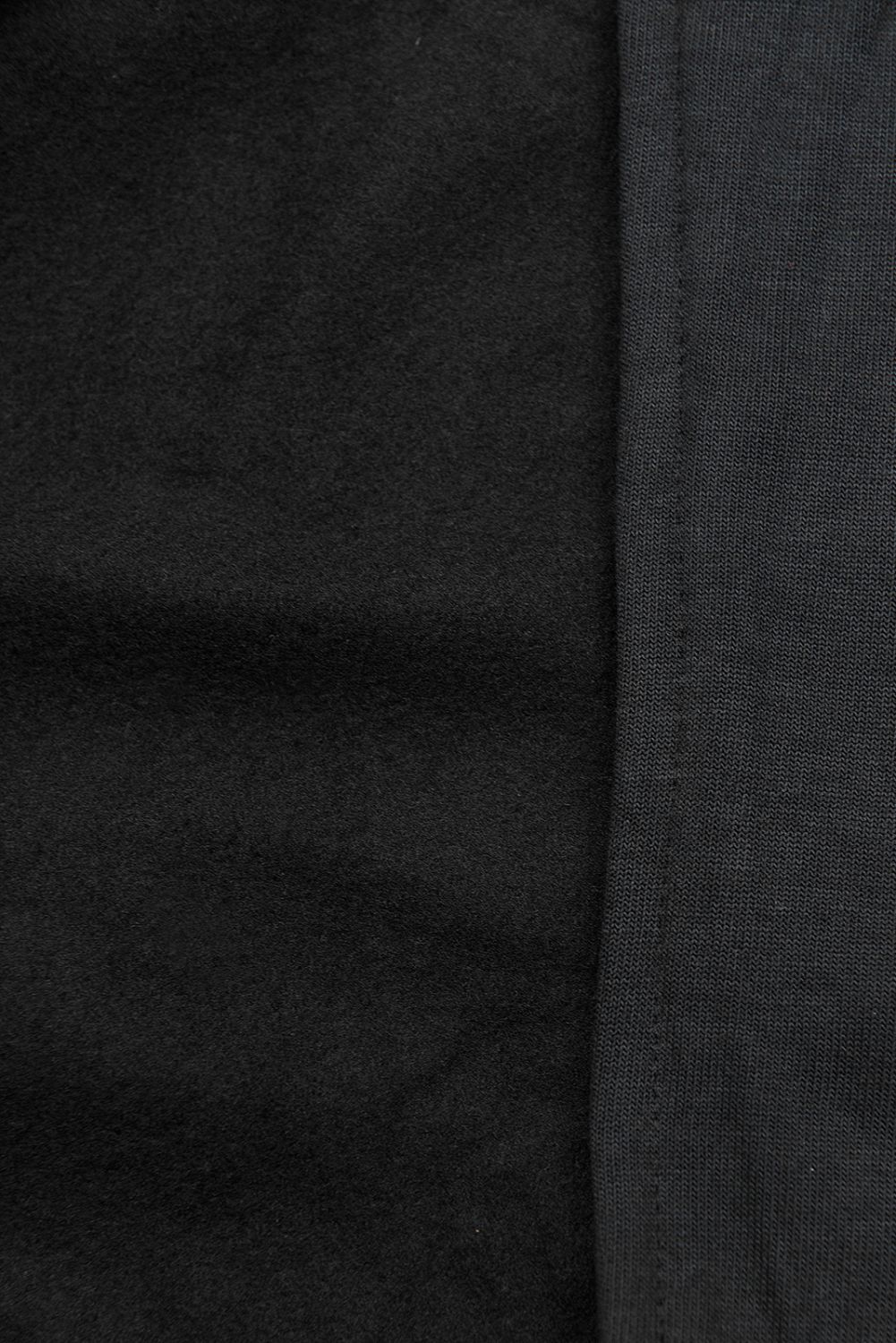 Basic zip-up hoodie in black