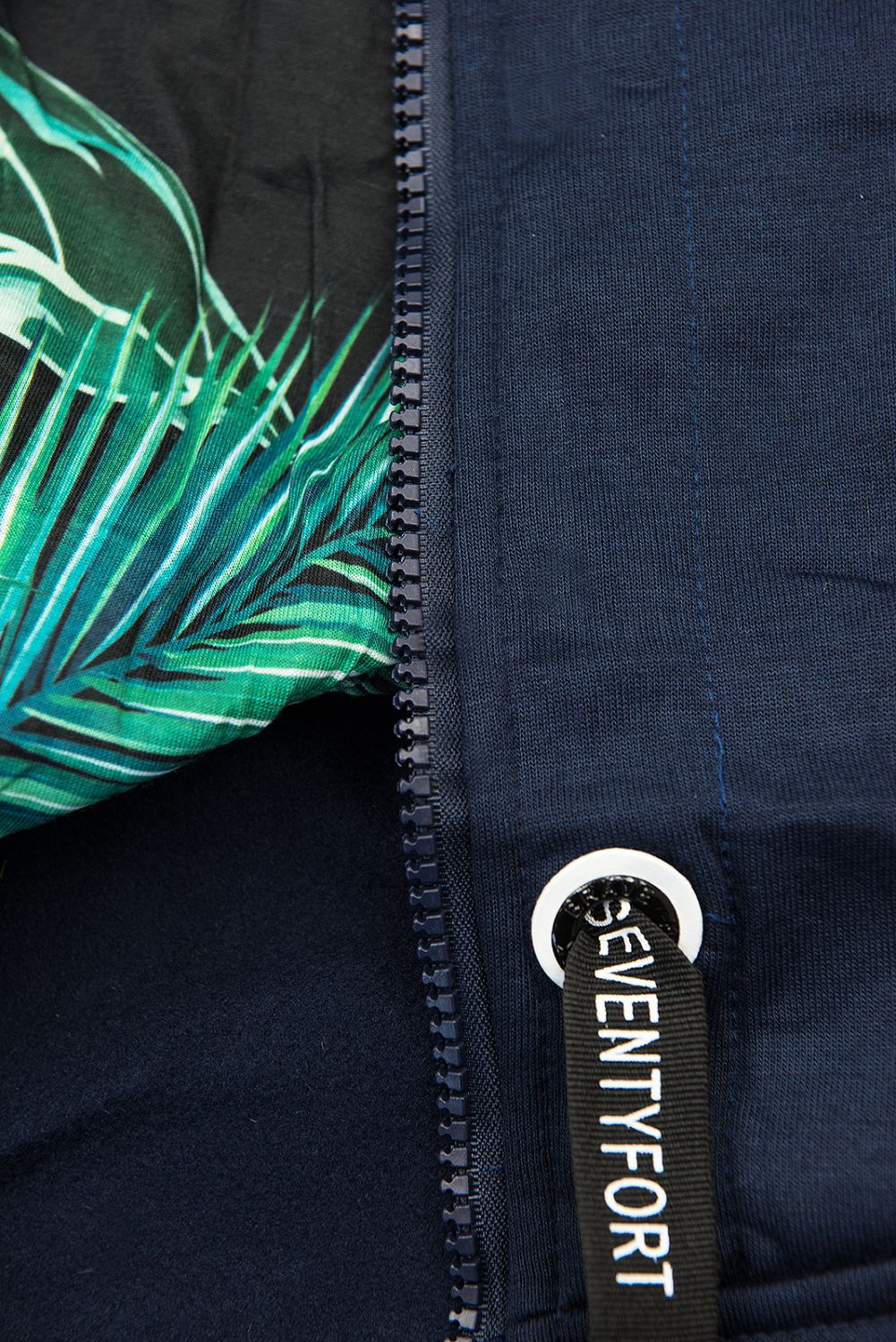 Navy sweatshirt with patterned hood lining