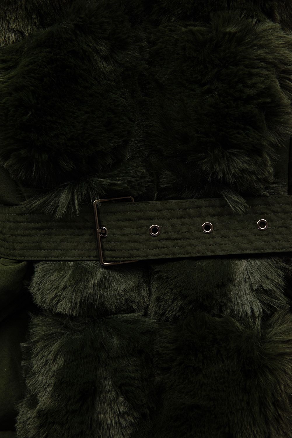 Dark green winter jacket with belt and fur