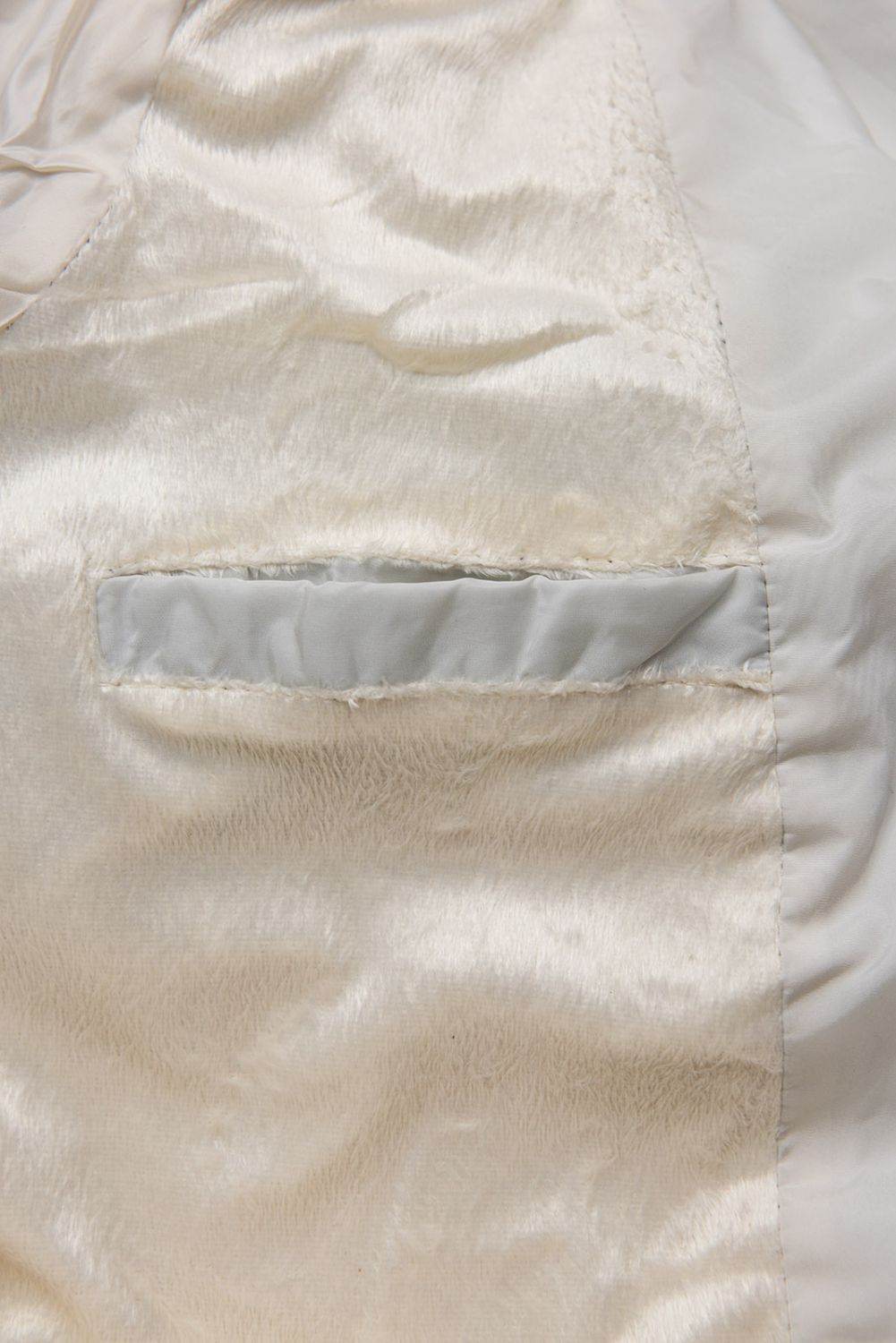 Burgund winter jacket in quilted design