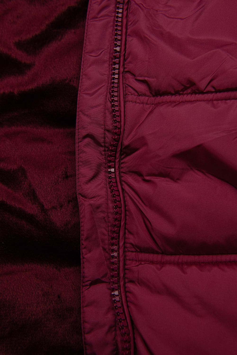 Burgundy winter jacket in quilted design