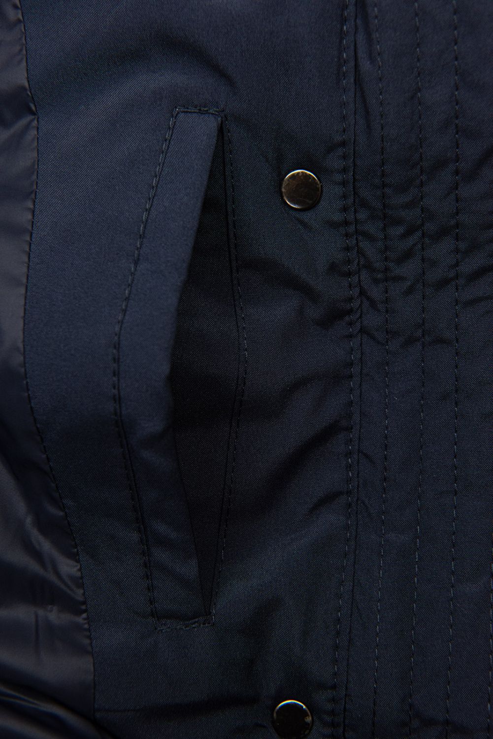 Dark blue winter jacket shaped for wider hips