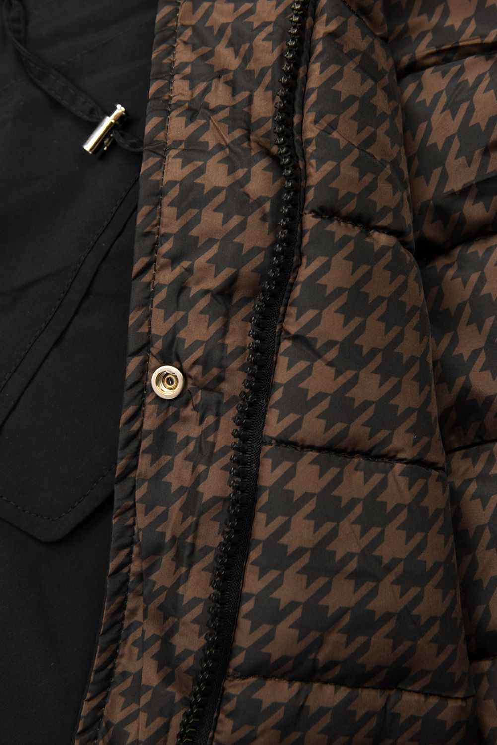 Black reversible winter parka with faux fur trim