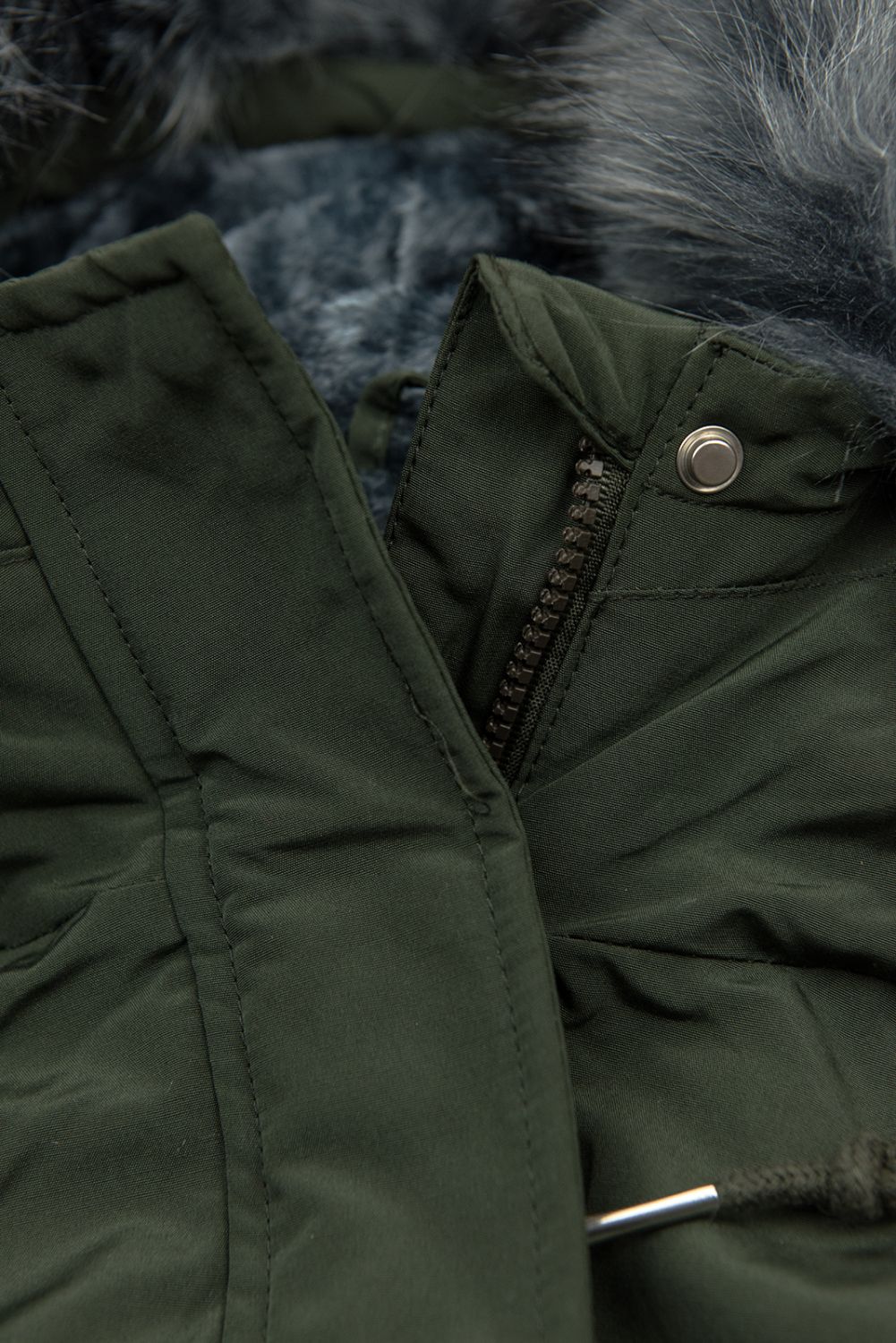 Dark green winter parka jacket in short cut