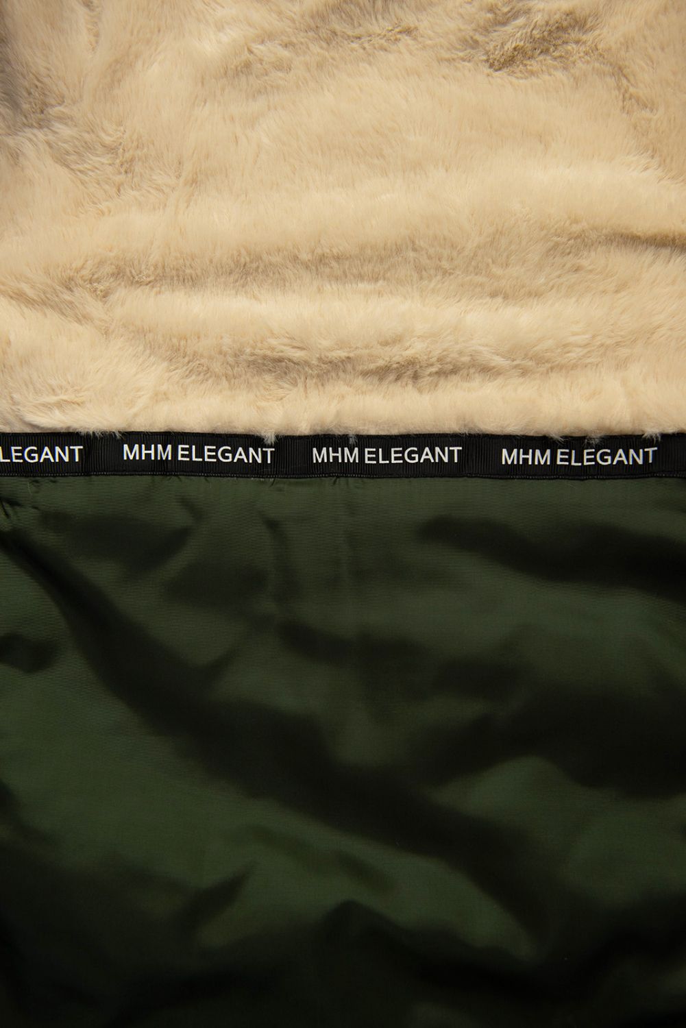 Long parka with faux fur dark green/beige