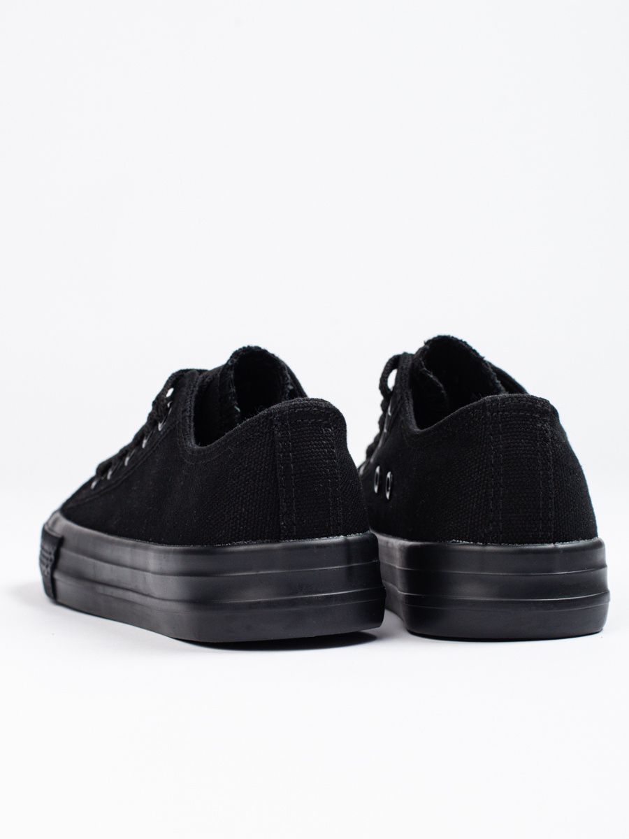 Classic lacing children's sneakers black