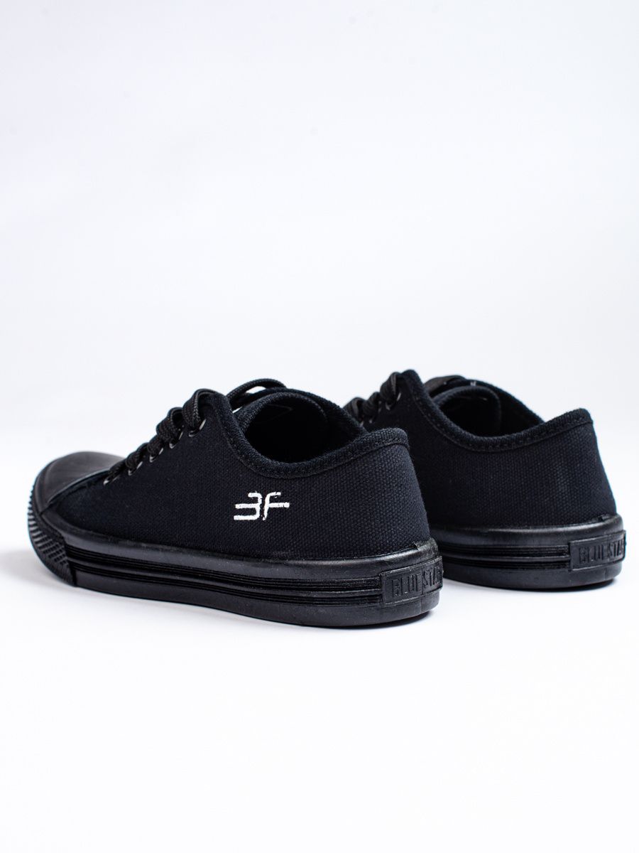 Children's canvas sneakers black