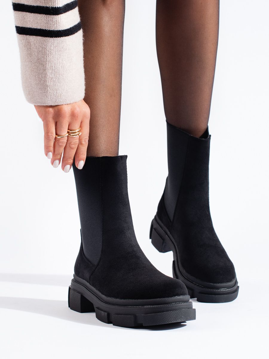 Black women's suede chelsea boots