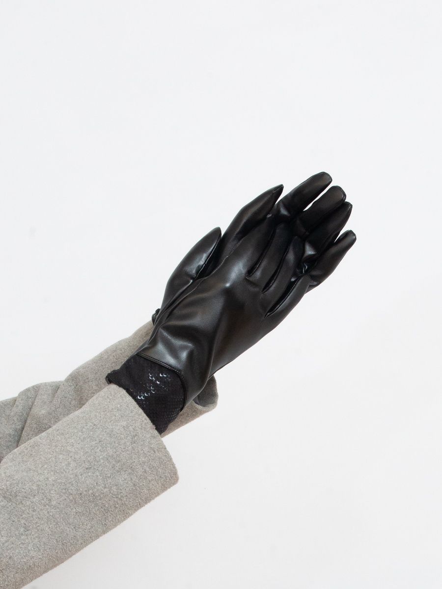 Black leather women's gloves