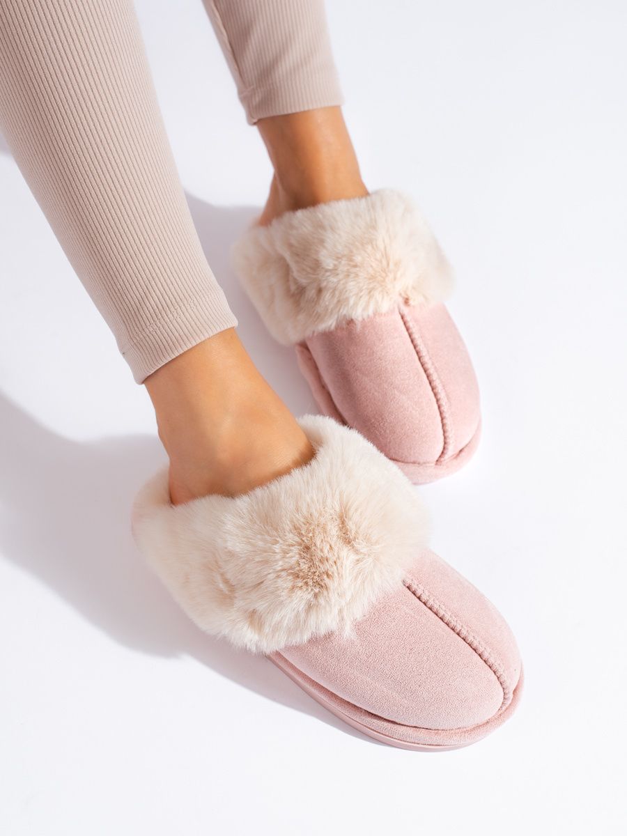Light pink women's slippers with faux fur