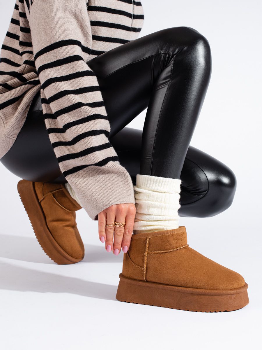 Winter low brown snow boots