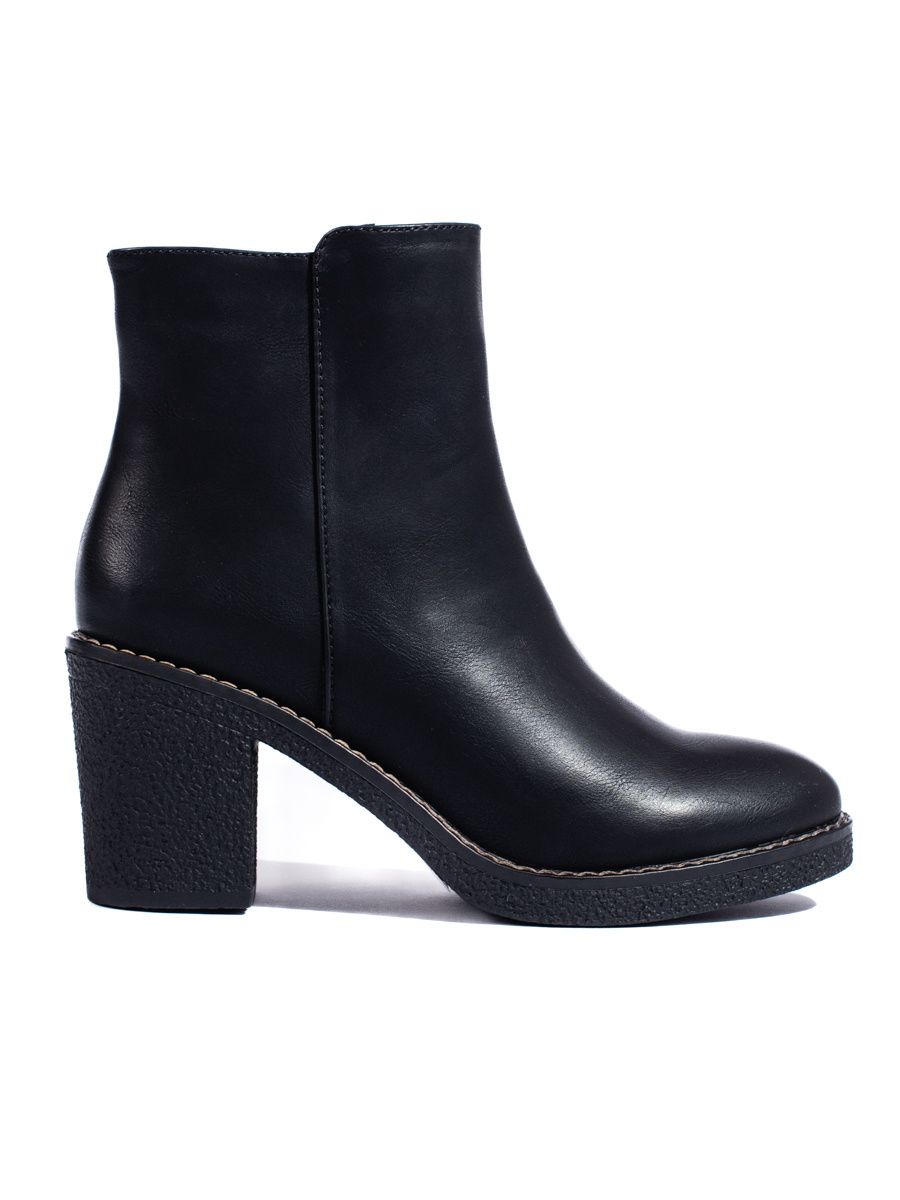 Black classic ankle boots made of eco-leather