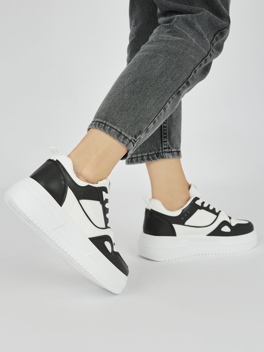 Black and White Women's Platform Sneakers