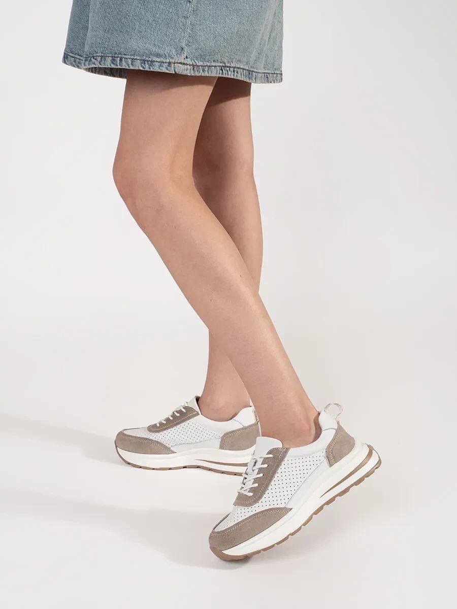 Leather Perforated Sports Shoes with Thick Sole in White-Beige