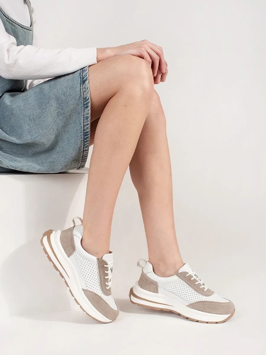 Leather Perforated Sports Shoes with Thick Sole in White-Beige