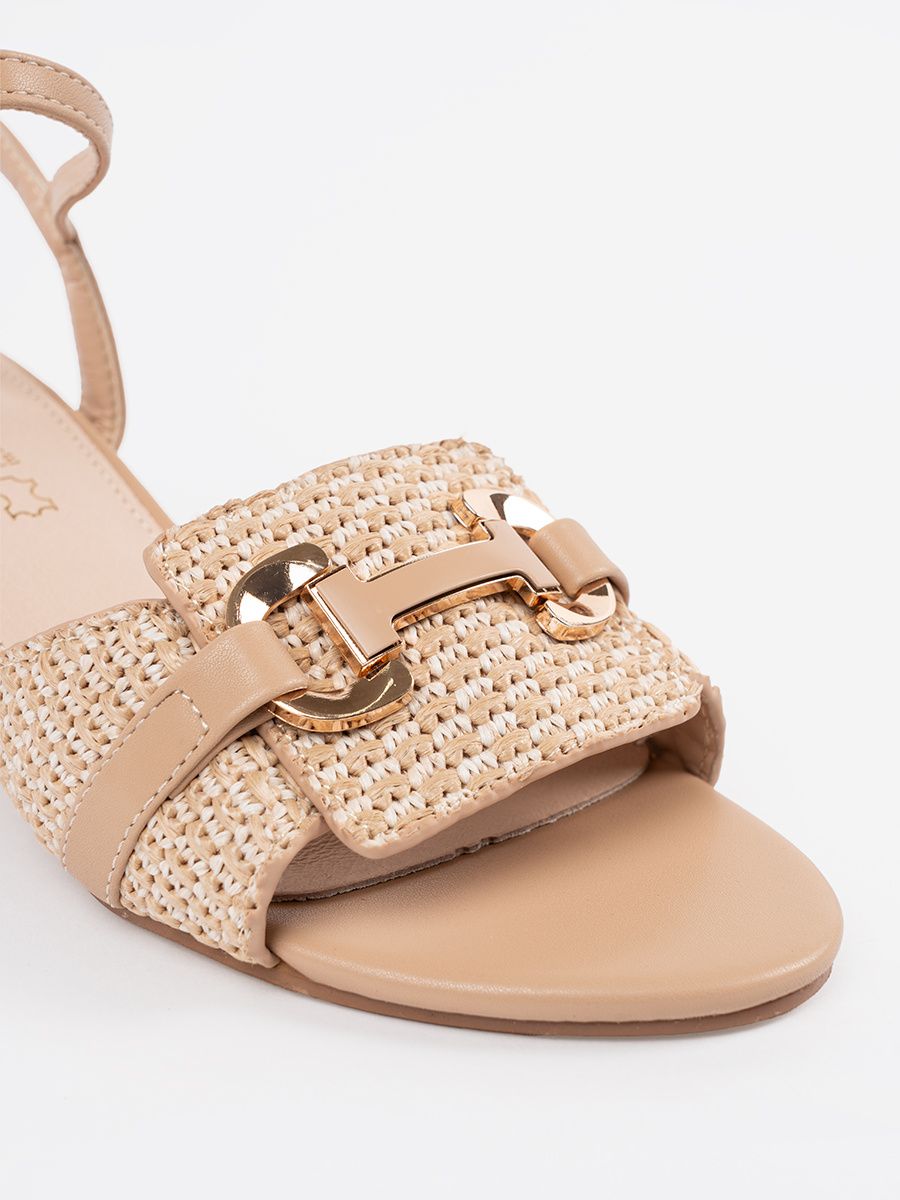 Beige Women's Sandals with Medium Heel