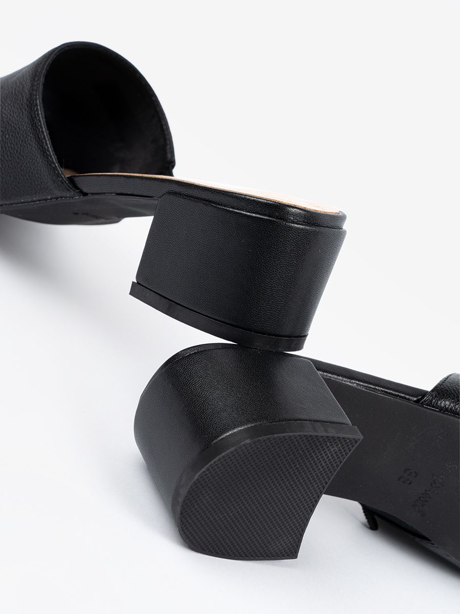 Black Women's Slip-On Sandals with Low Heel