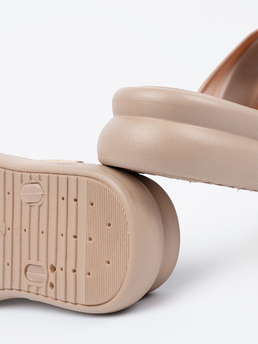 Beige Sandals with Golden Buckles on Platform