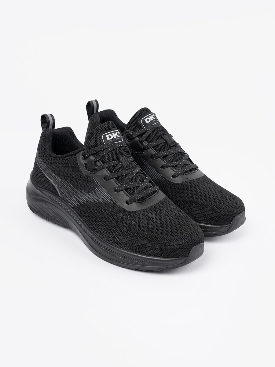 Lightweight Black Sports Shoes